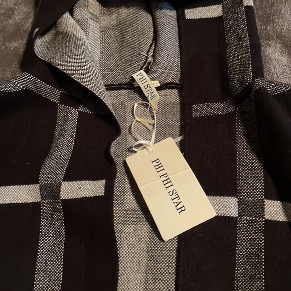 Women’s Phi Phi hooded cardigan sweater, NWT - Picture 2 of 4